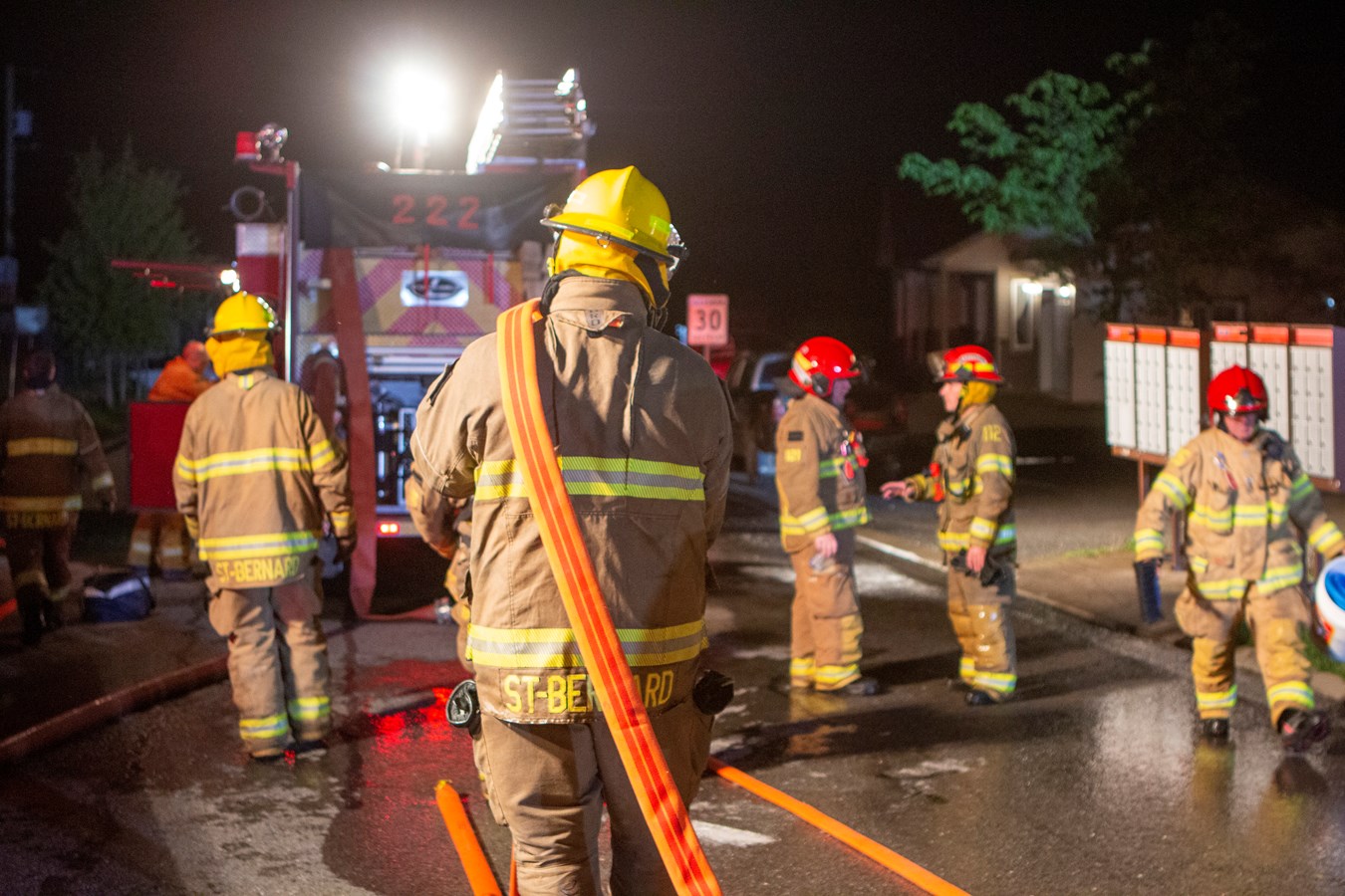 Feu de commerce à Saint-Bernard