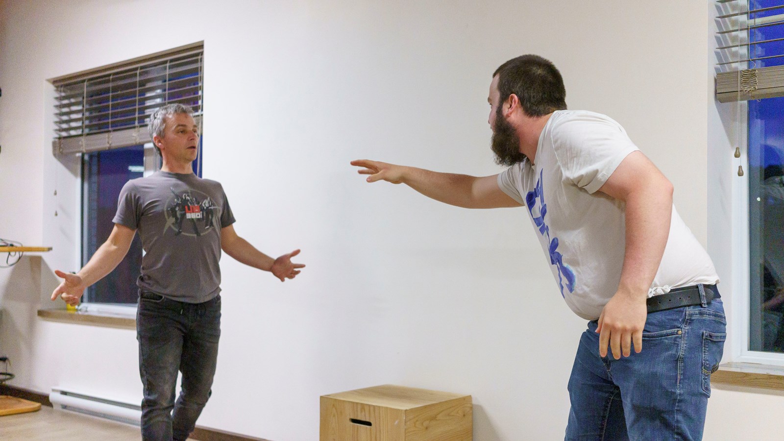 Improvisation en binôme pour 45 secondes