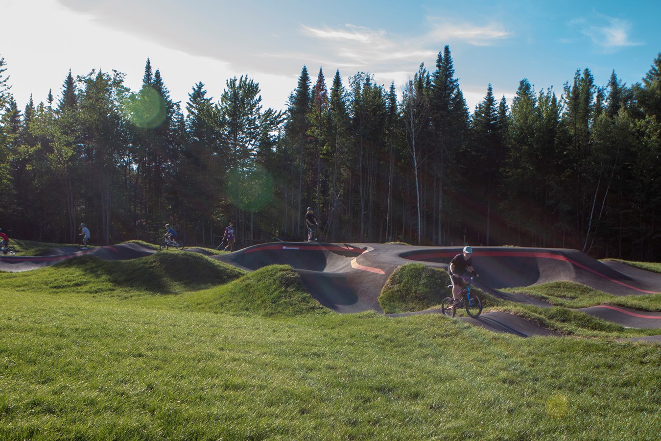 Saint-Éphrem inaugure son pumptrack