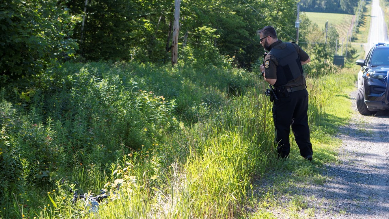 Deux sorties de route et un feu de véhicule hier soir en Beauce