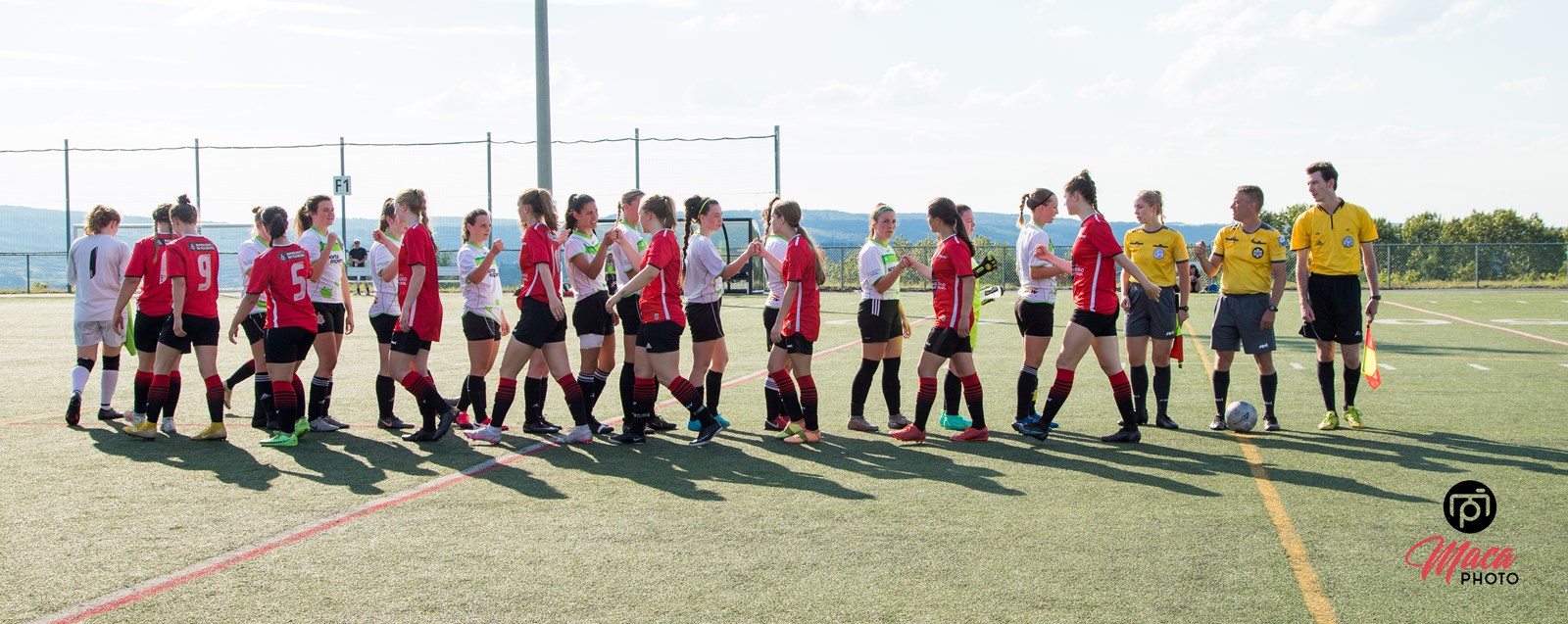 Une partie pour promouvoir le soccer féminin