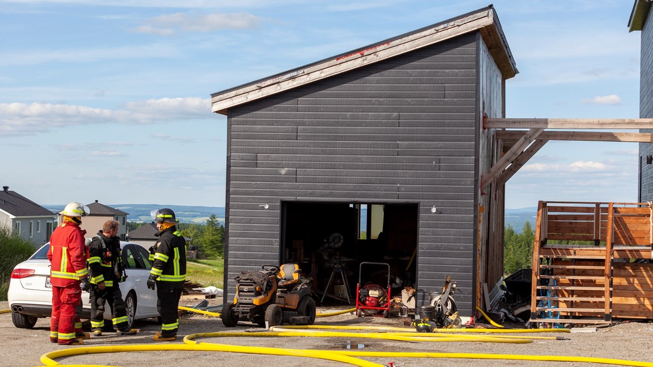 Un incendie dans un garage résidentiel de Saint-Séverin