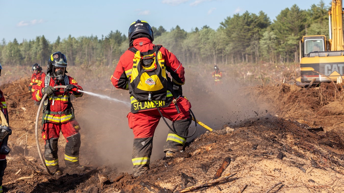 Feu de Broussaille Saint-Lambert-de-Lauzon