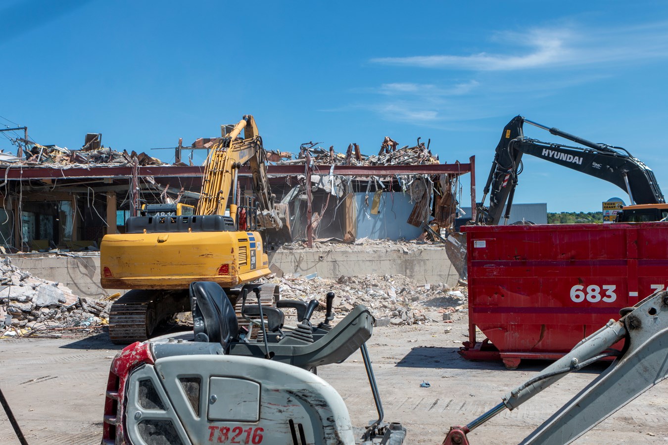 Un bâtiment détruit, mais les souvenirs restent