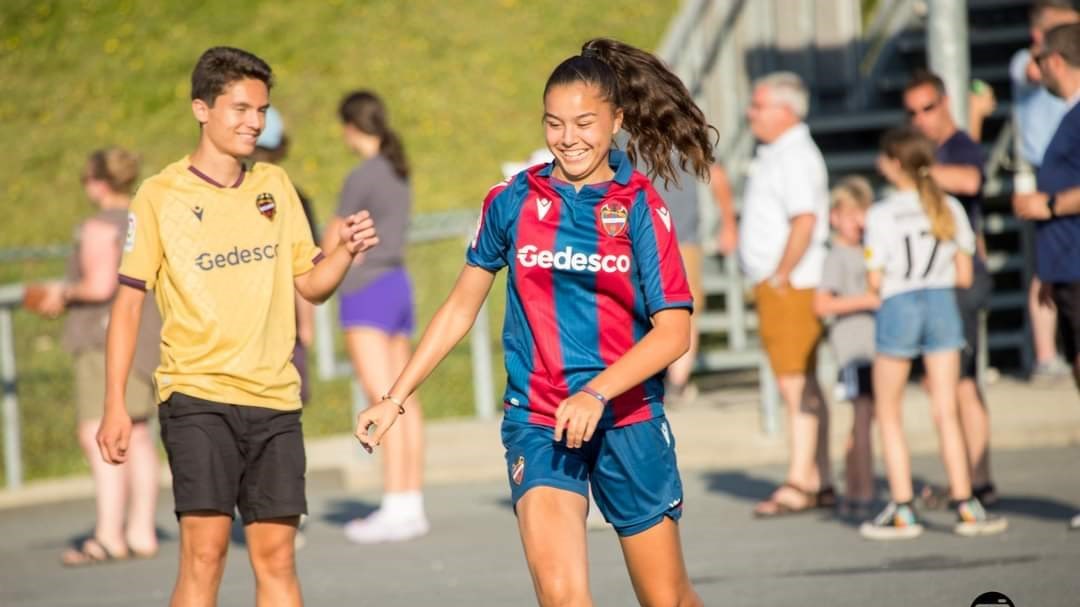 Roxanne Bolduc et sa famille au pays du soccer