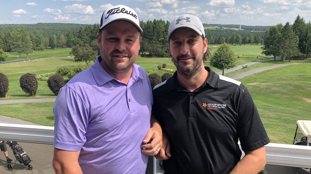 Soixante-dix-huit golfeurs au Championnat par équipe