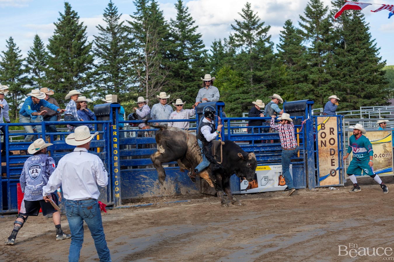 Un dernier rodéo enlevant pour les 43e Festivités Western de Saint-Victor