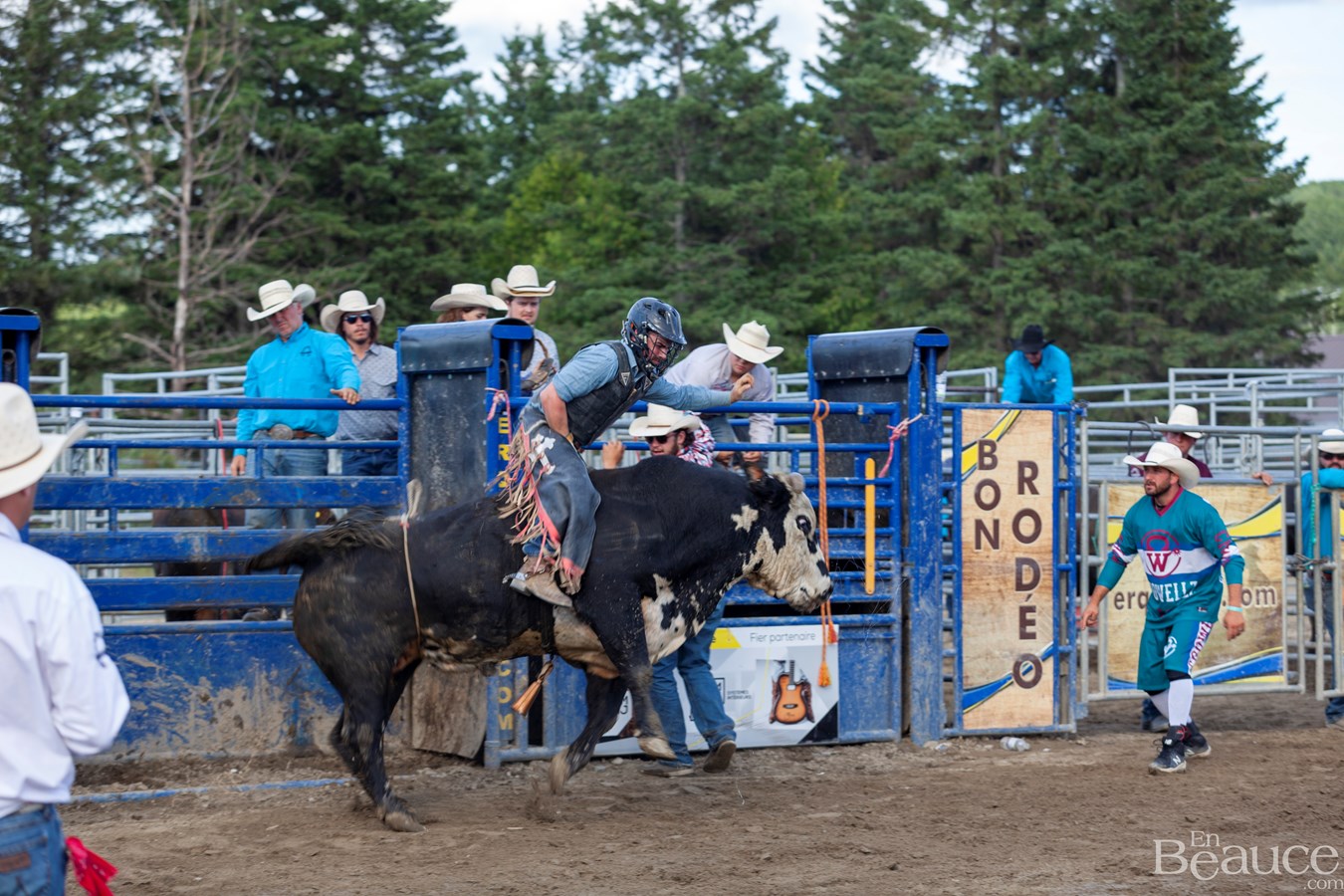 Un dernier rodéo enlevant pour les 43e Festivités Western de Saint-Victor