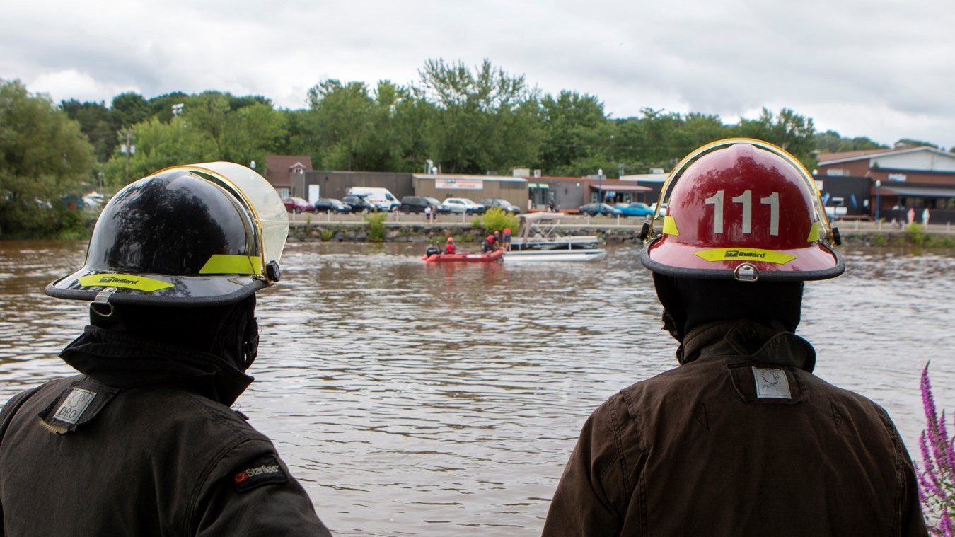 Les pompiers de Saint-Georges recommandent de ne pas naviguer sur la rivière Chaudière pour le moment