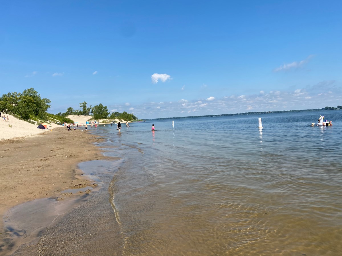 Sandbanks (Ontario)