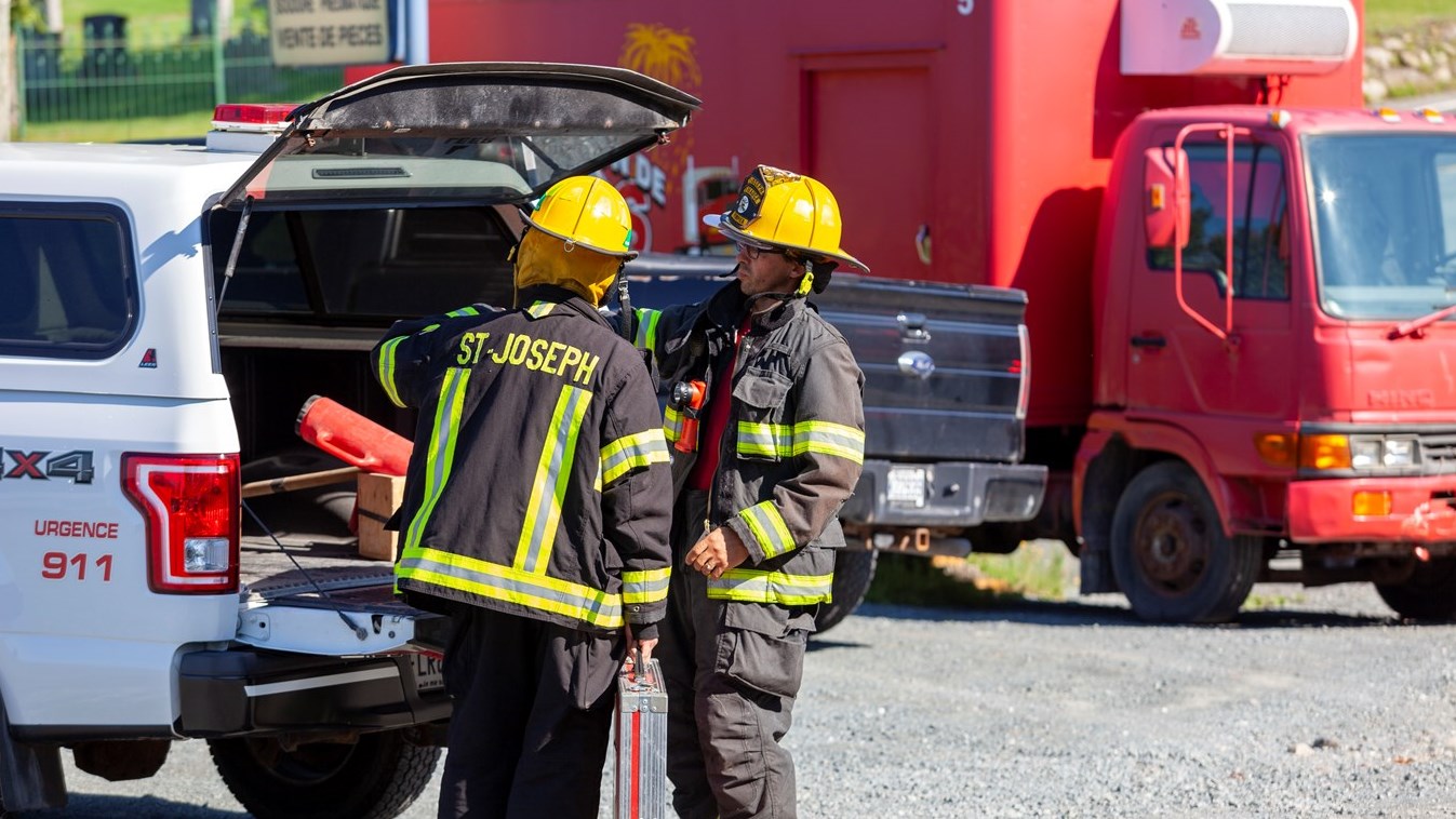 Intervention des pompiers dans une industrie de Saint-Joseph