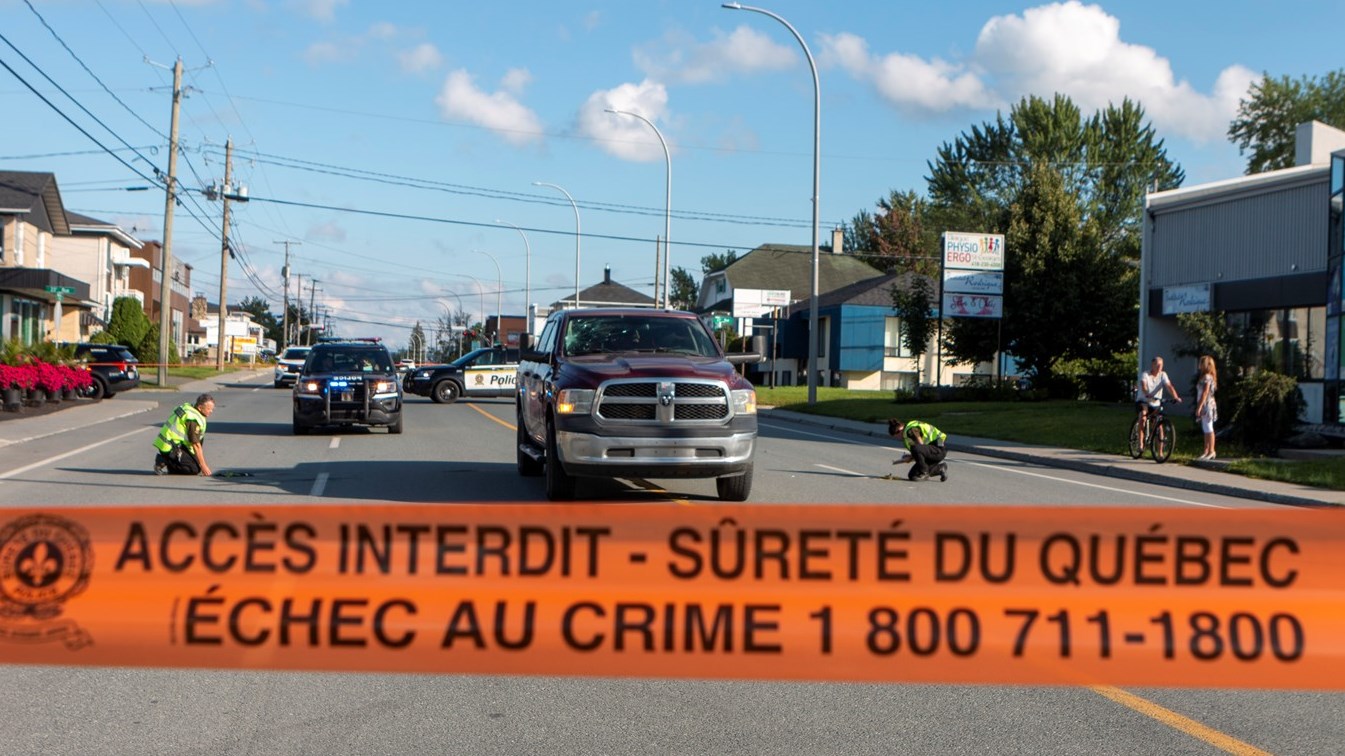 Accident sur le boulevard Dionne: un cycliste blessé gravement