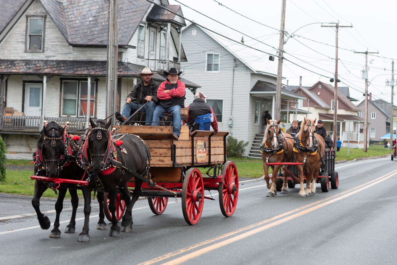 La parade des Grands feux de Saint-Honoré en images