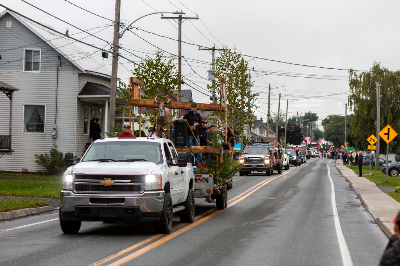 La parade des Grands feux de Saint-Honoré en images