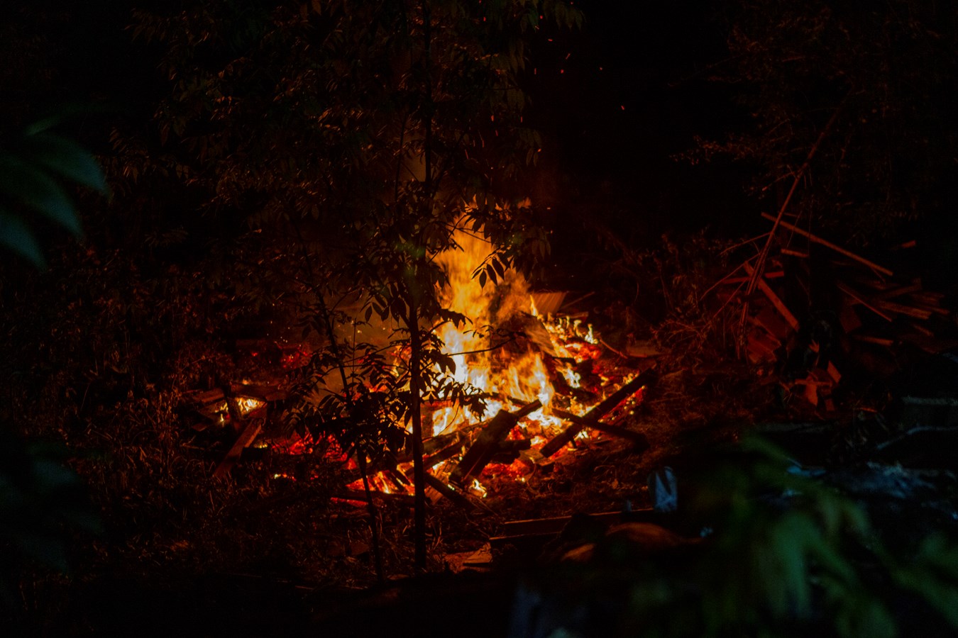 Un feu à ciel ouvert illégal à Beauceville