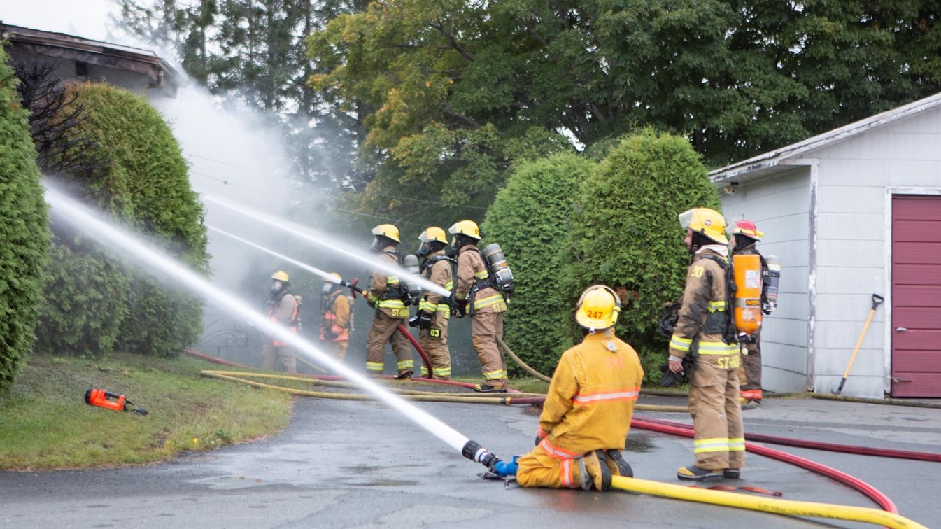 Le presbytère de Saint-Benoit-Labre détruit par les flammes