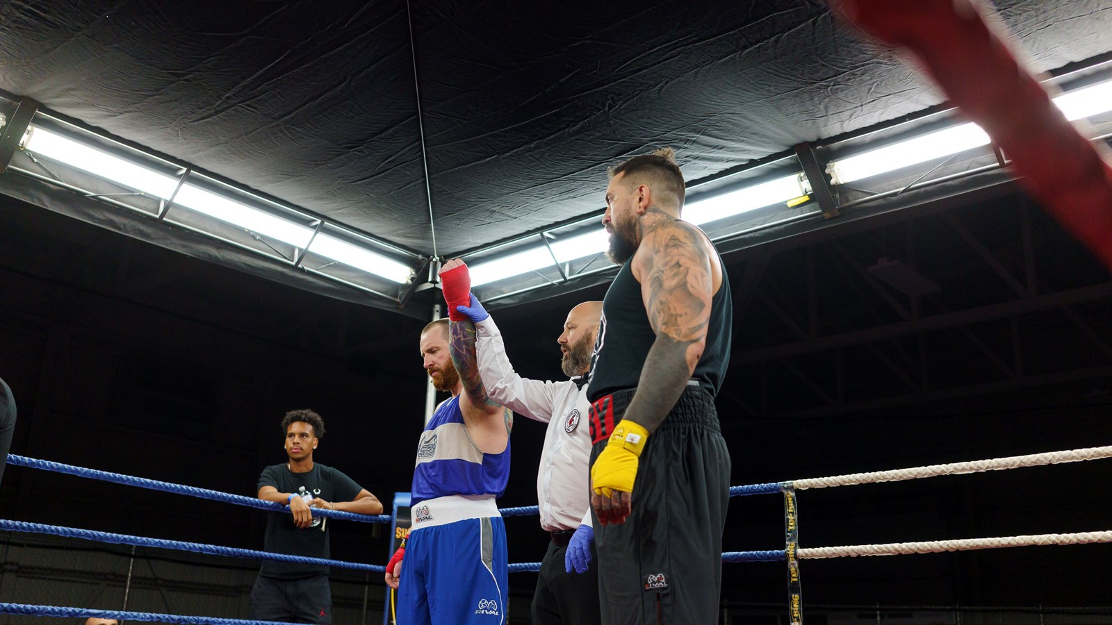 Un gala de boxe réussit à Saint-Zacharie