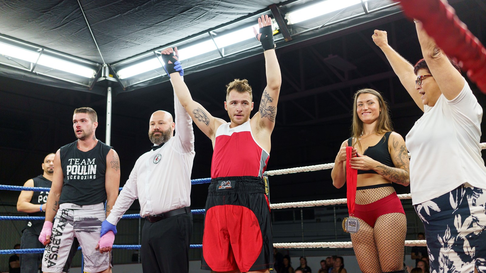 Un gala de boxe réussit à Saint-Zacharie