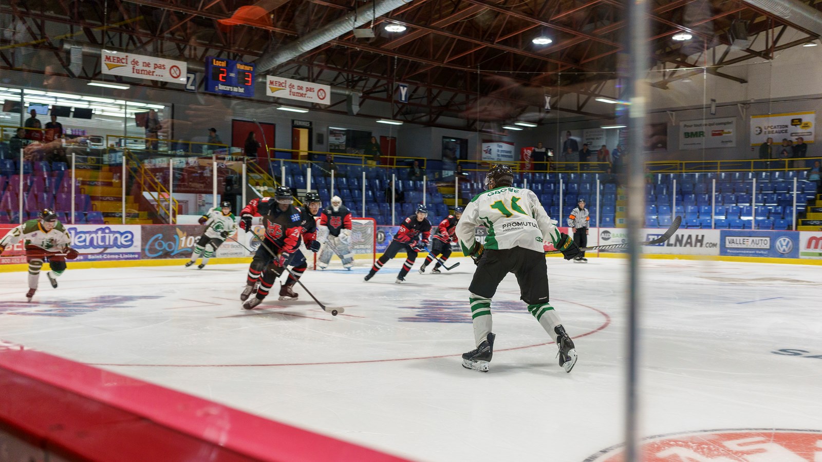 Hockey: les Condors étaient en feu pour l'ouverture de la saison