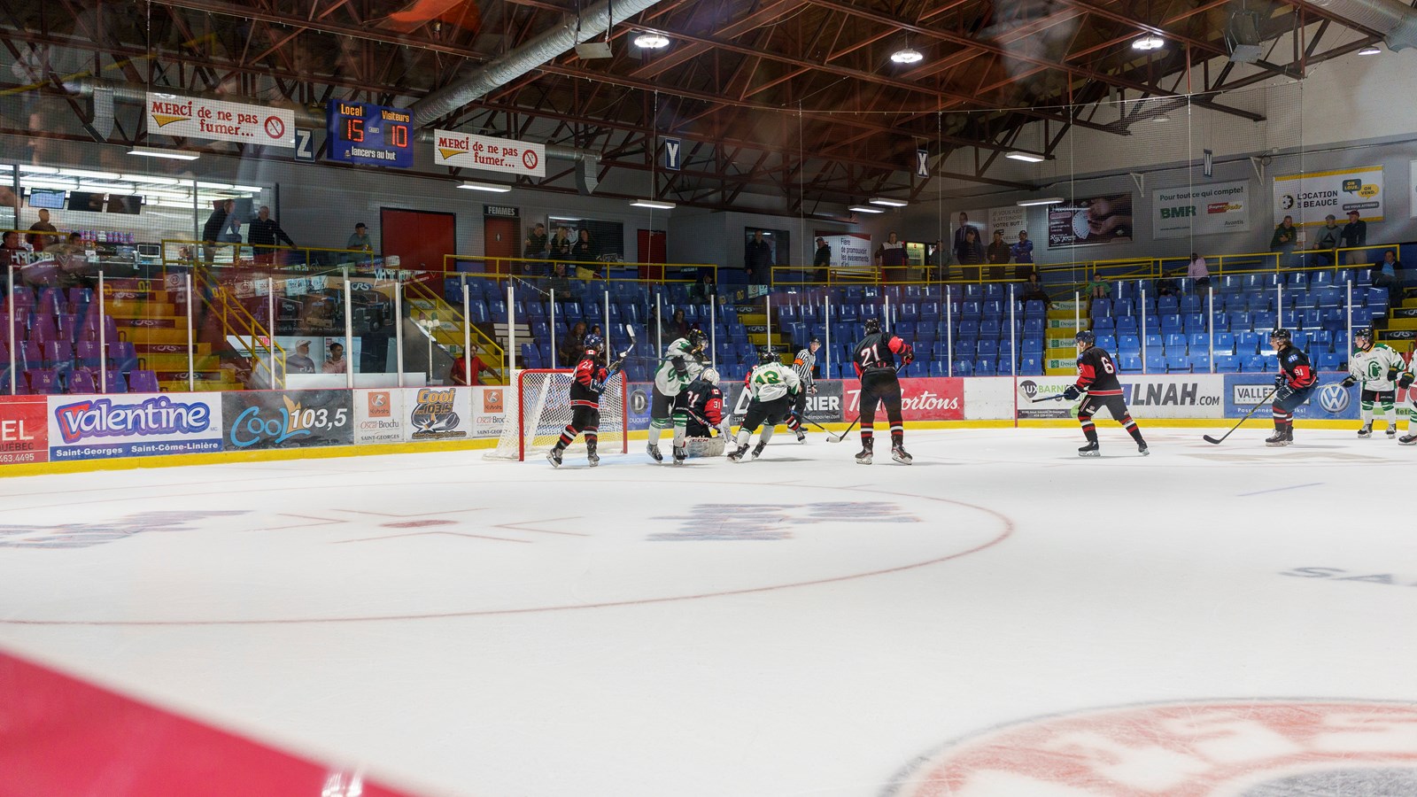 Hockey: les Condors étaient en feu pour l'ouverture de la saison