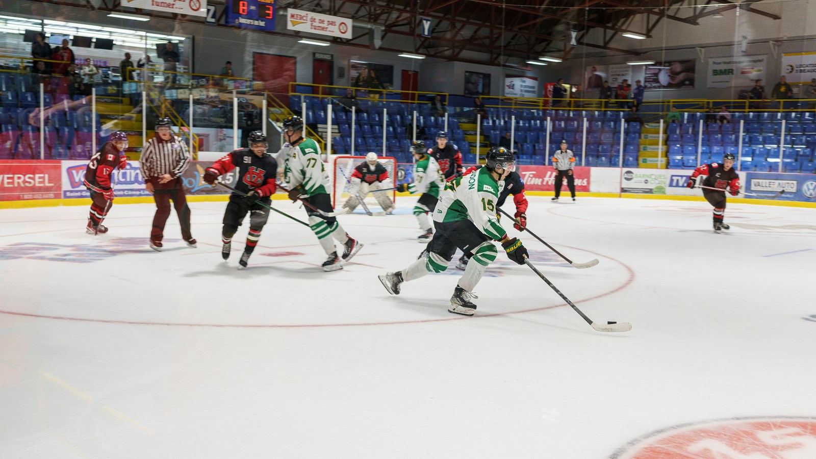 Hockey: les Condors étaient en feu pour l'ouverture de la saison