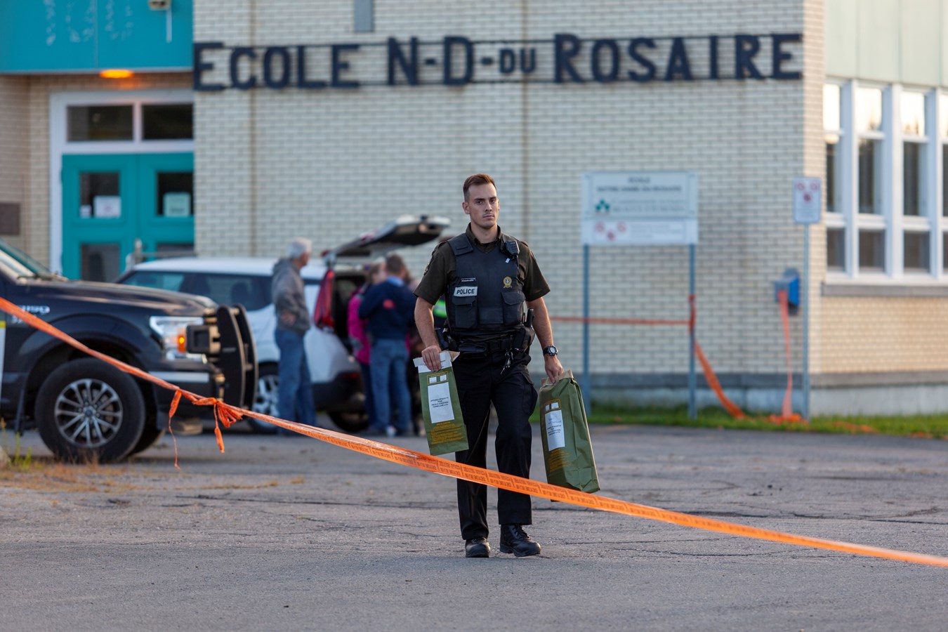 Incendie du presbytère de Saint-Benoit: l'enquête se poursuit