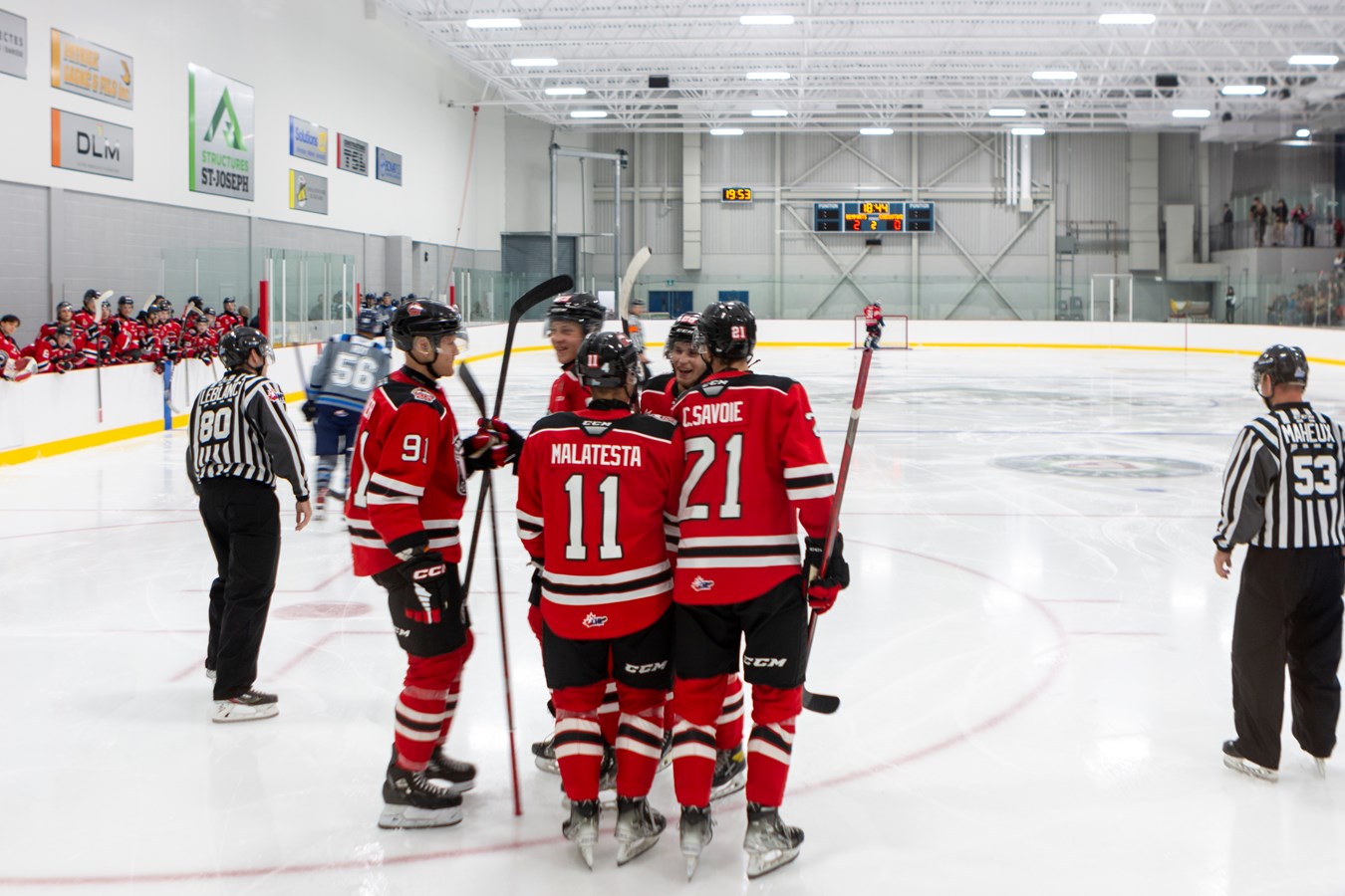 Un premier match au Centre Frameco de Saint-Joseph-de-Beauce