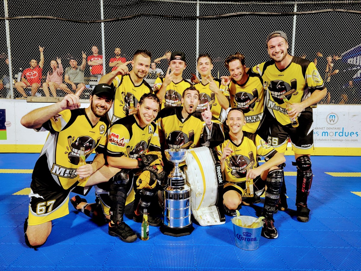 DekHockey St-Georges couronne ses champions de la saison estivale