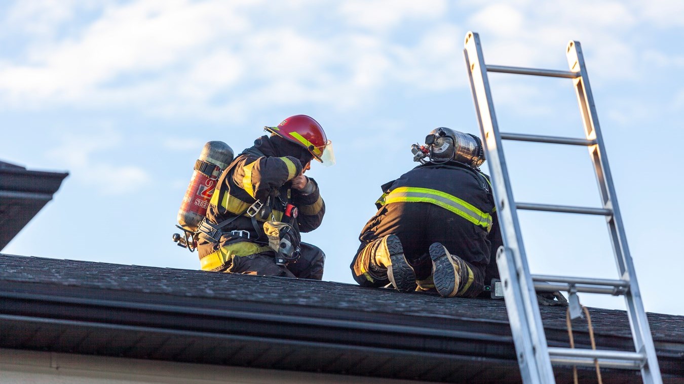 Incendie dans un garage résidentiel de Saint-Victor