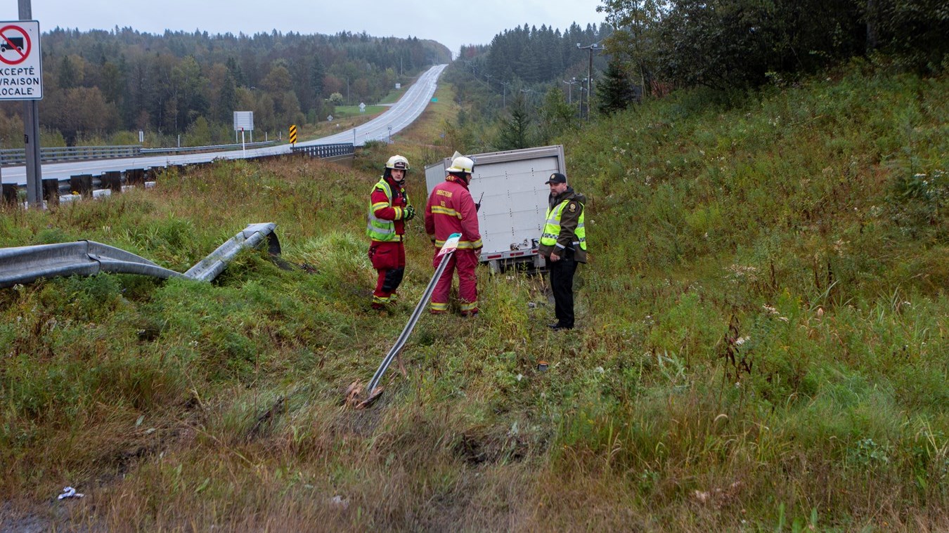 Collision entre un camion et un VUS à Beauceville