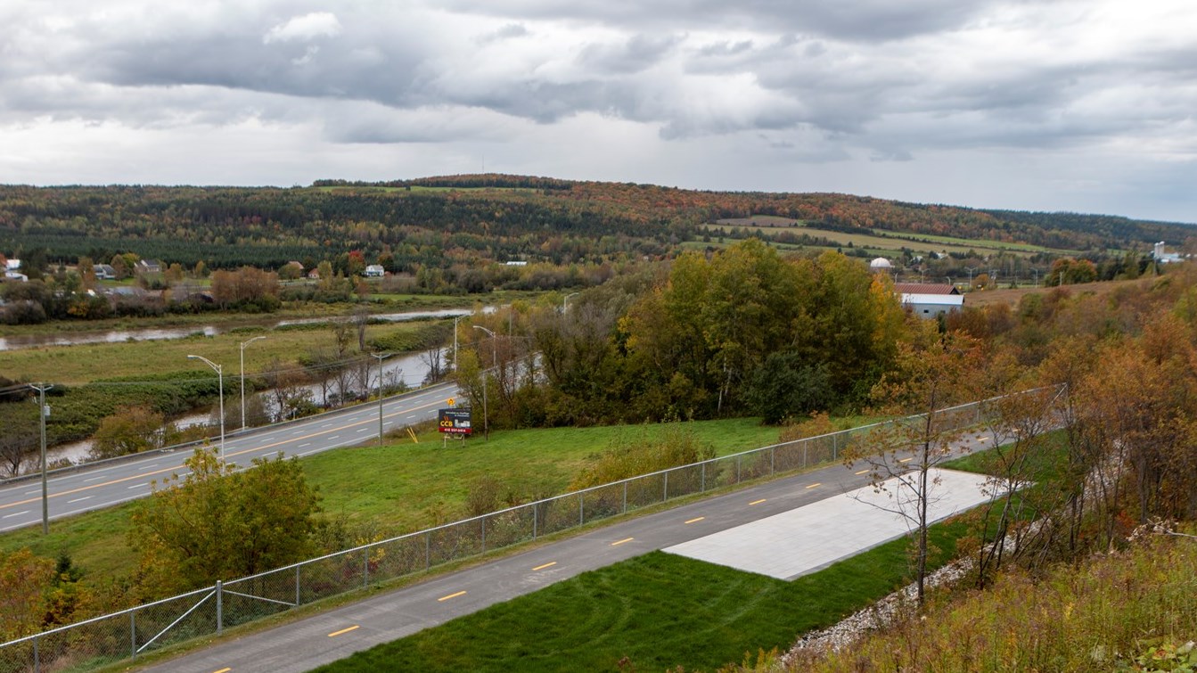 La nouvelle piste cyclable urbaine de Saint-Georges est prête!