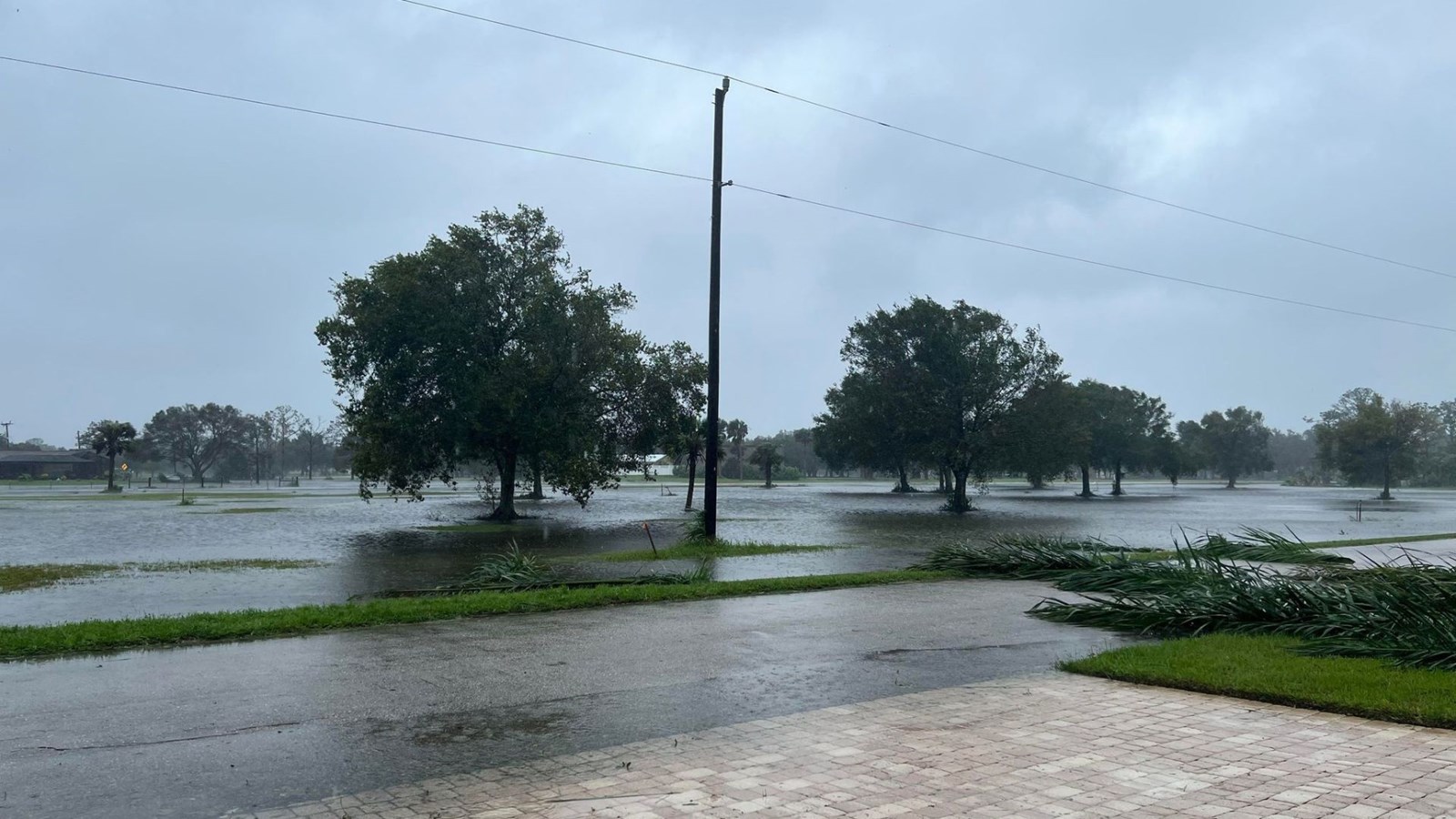 La famille Grenier en plein coeur de l'ouragan Ian