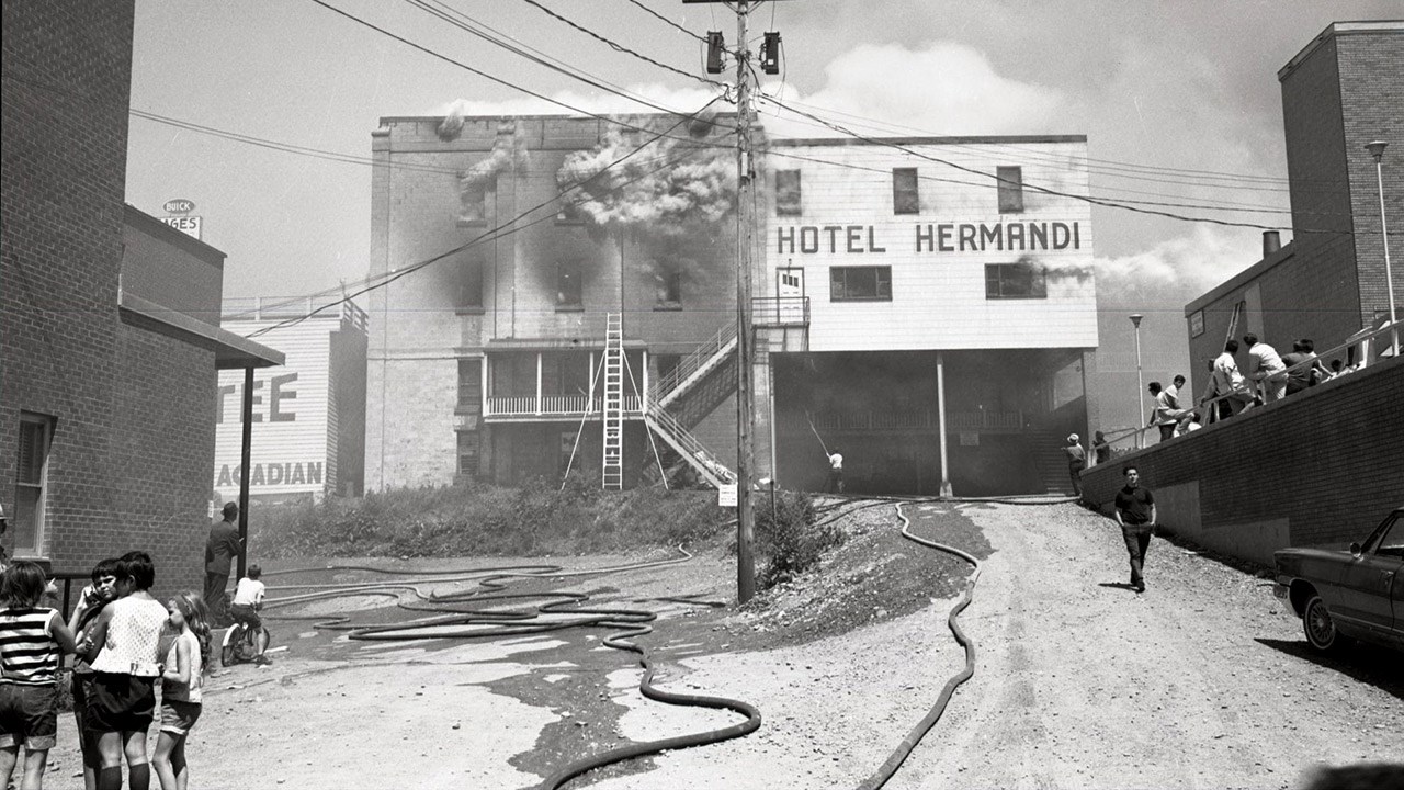 Le fameux hôtel Hermandi d'autrefois sur la 2e Avenue