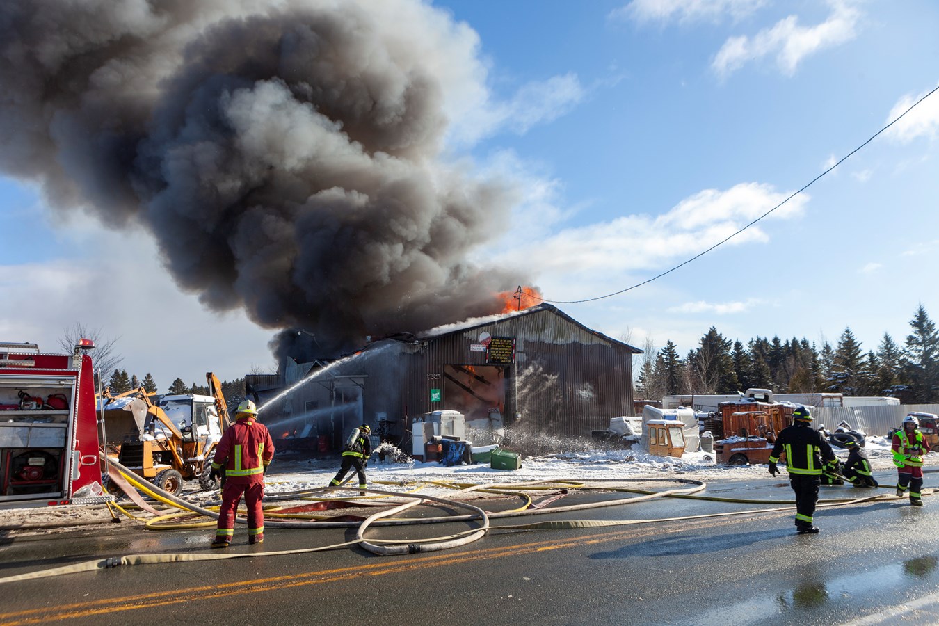 Un garage de Saint-Frédéric complètement détruit par le feu