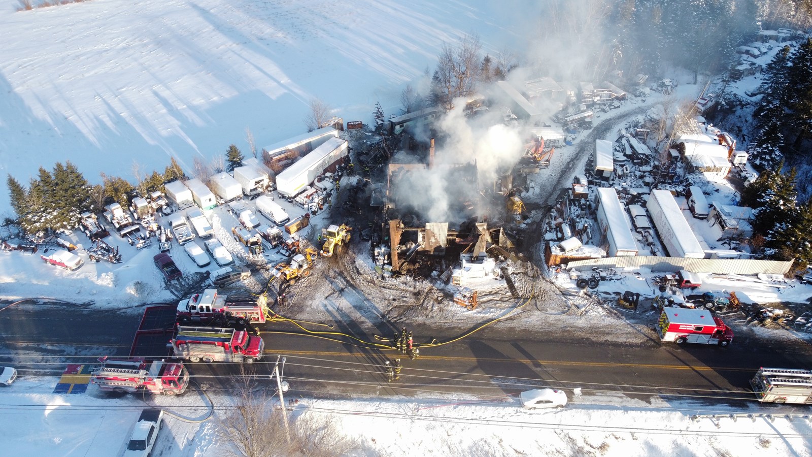 Un garage de Saint-Frédéric complètement détruit par le feu