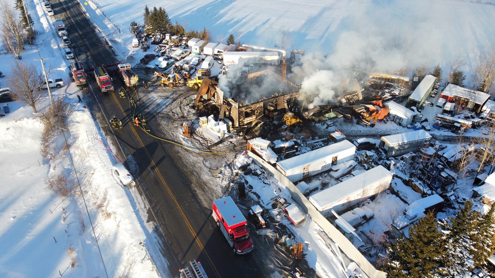 Un garage de Saint-Frédéric complètement détruit par le feu