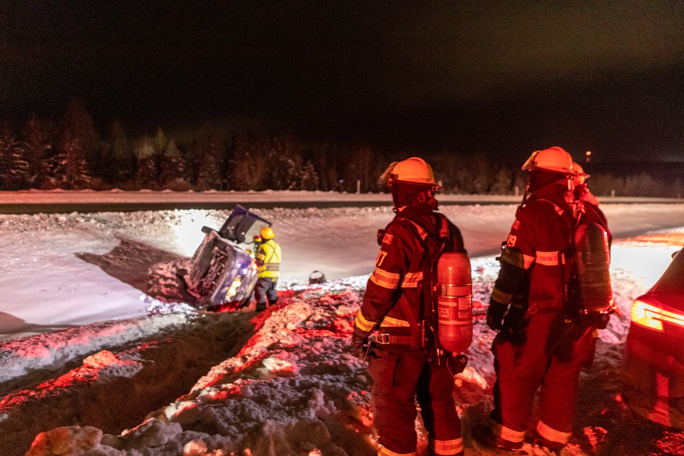 Un incendie de motoneige et une sortie de route cette fin de semaine