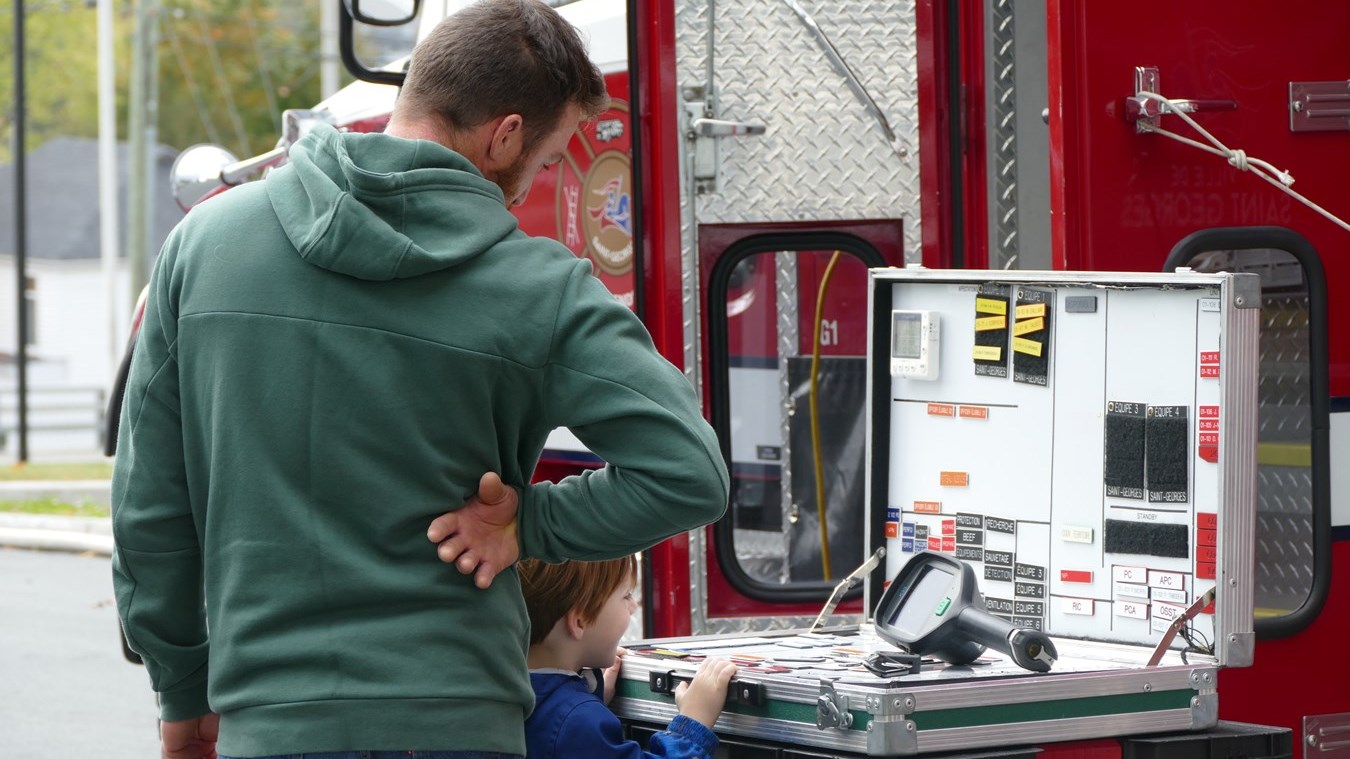Saint-Georges: les pompiers font rêver petits et grands lors de la porte ouverte