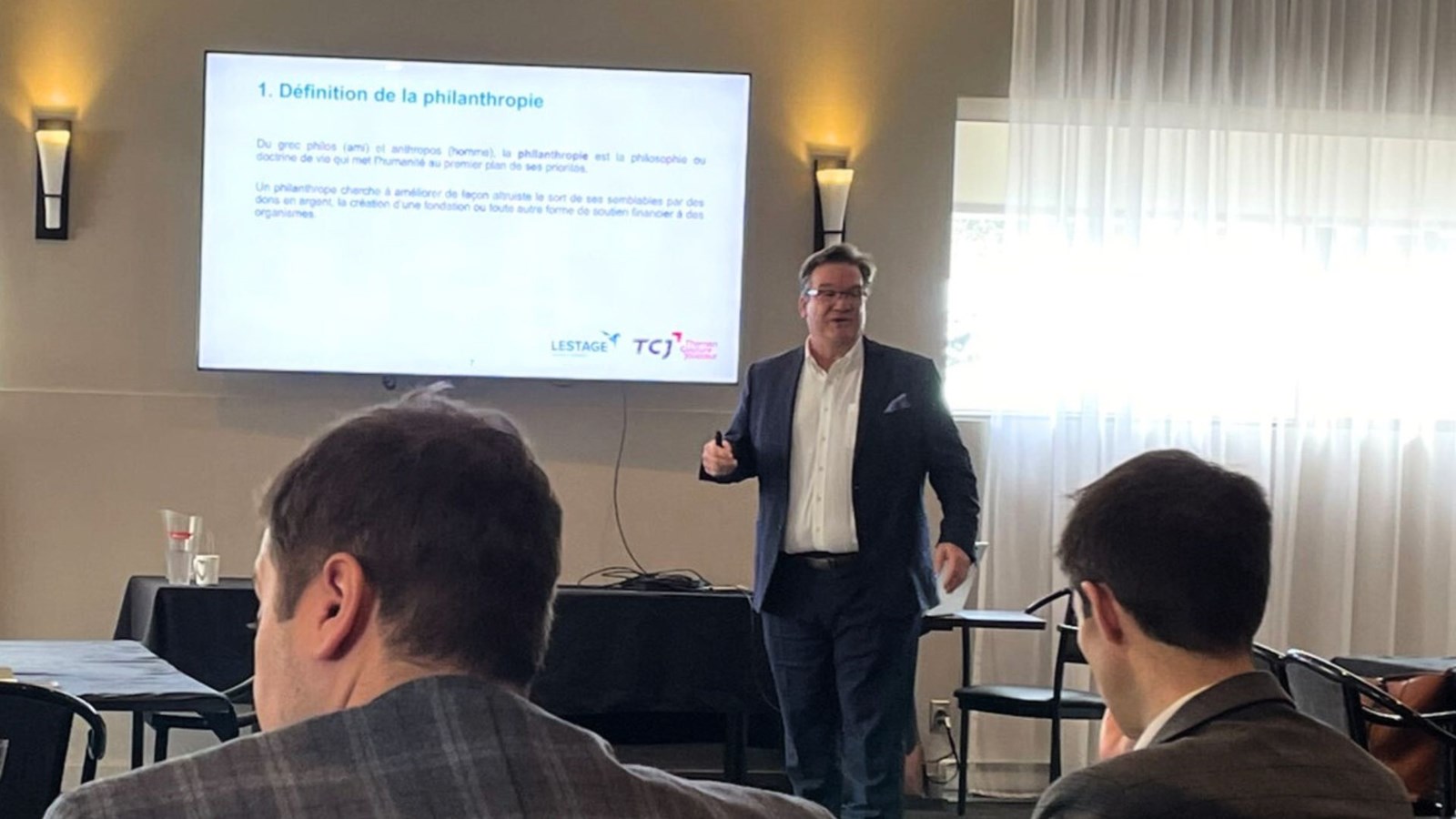 Claude Lestage, consultant senior en gestion philanthropique et expert-conseil en dons planifiés, a présenté et expliqué le fonctionnement du programme.