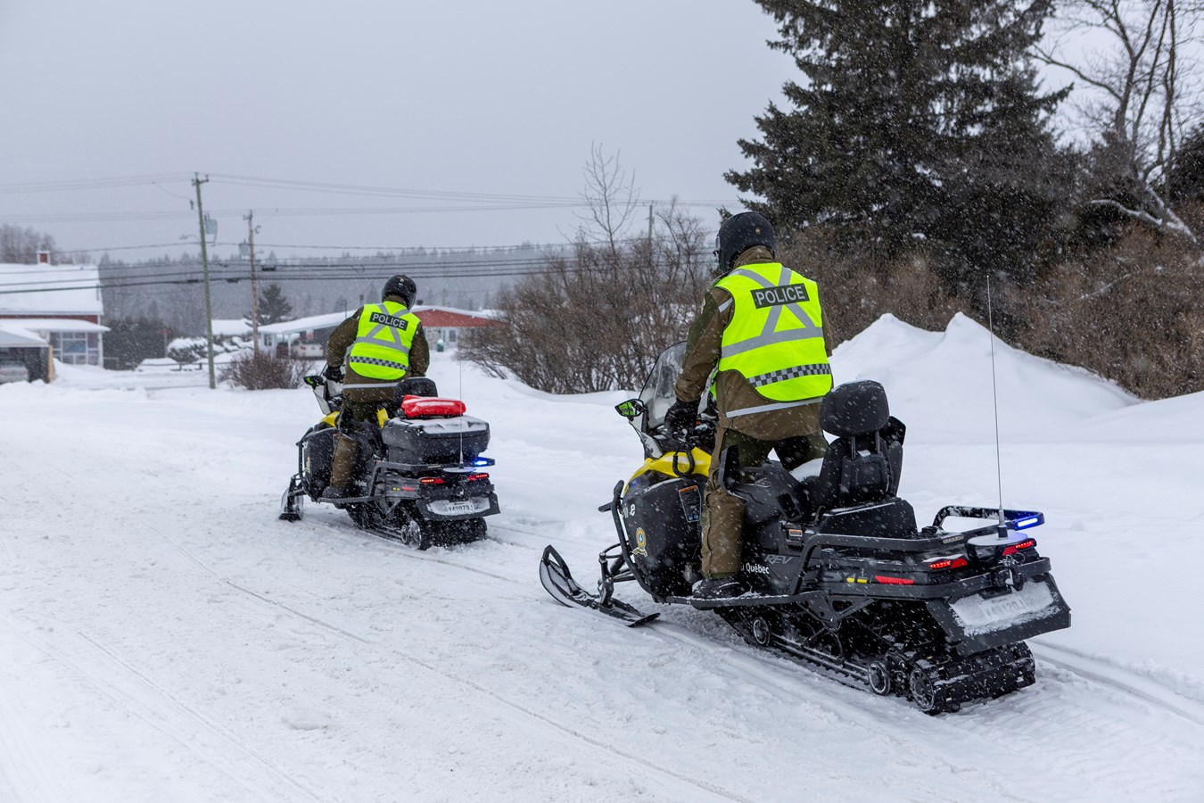 Une fin de semaine de surveillance sur les pistes de motoneige