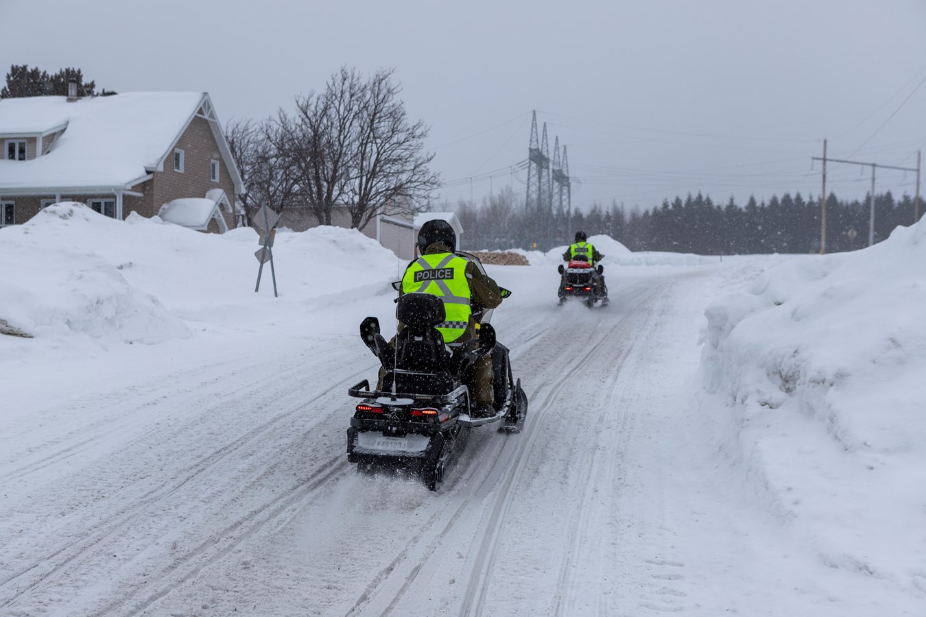Une fin de semaine de surveillance sur les pistes de motoneige