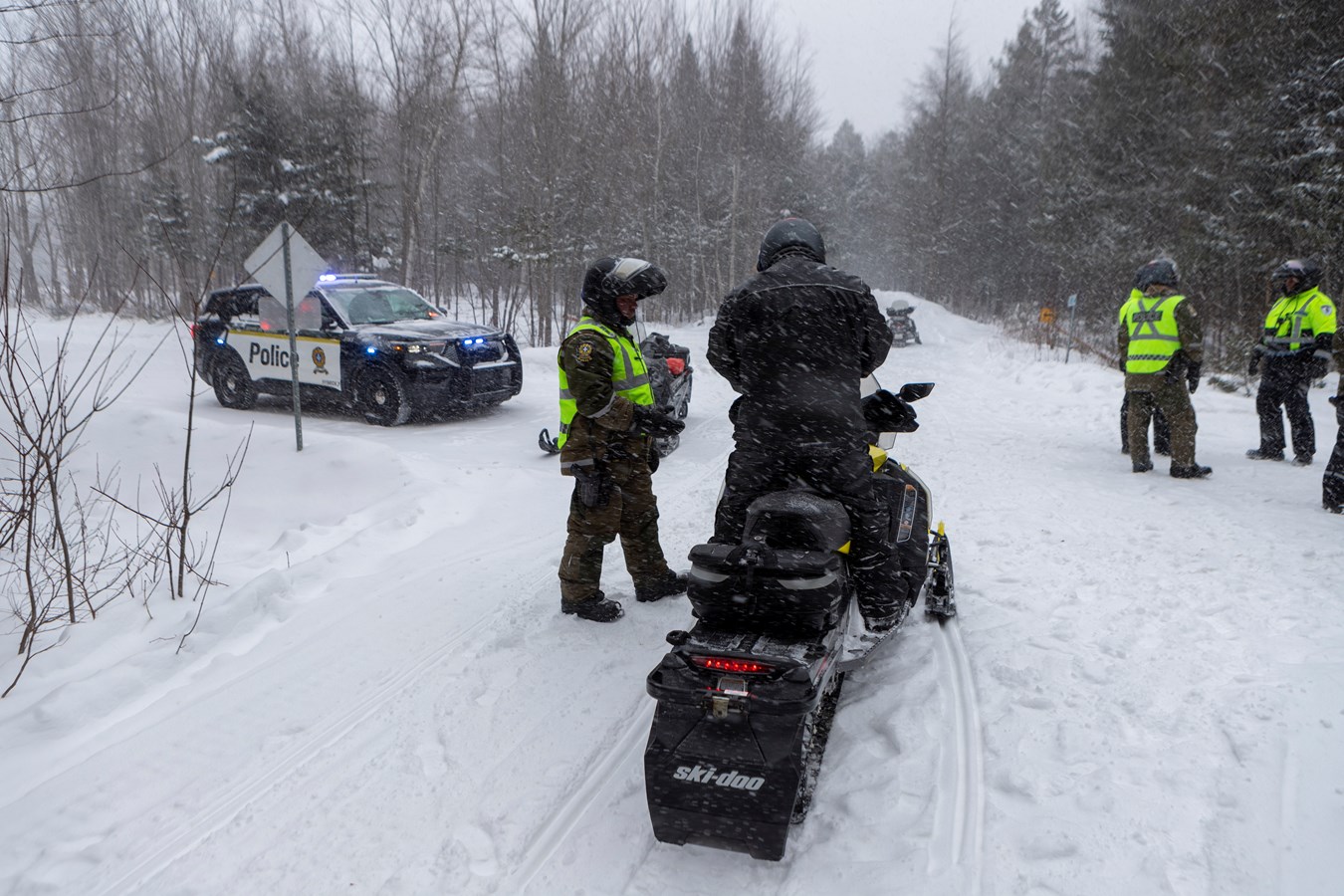 Une fin de semaine de surveillance sur les pistes de motoneige