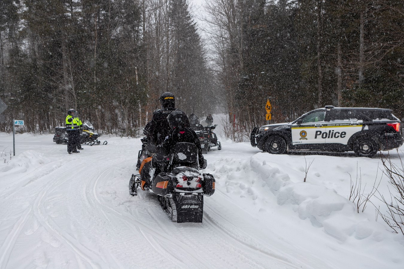 Une fin de semaine de surveillance sur les pistes de motoneige