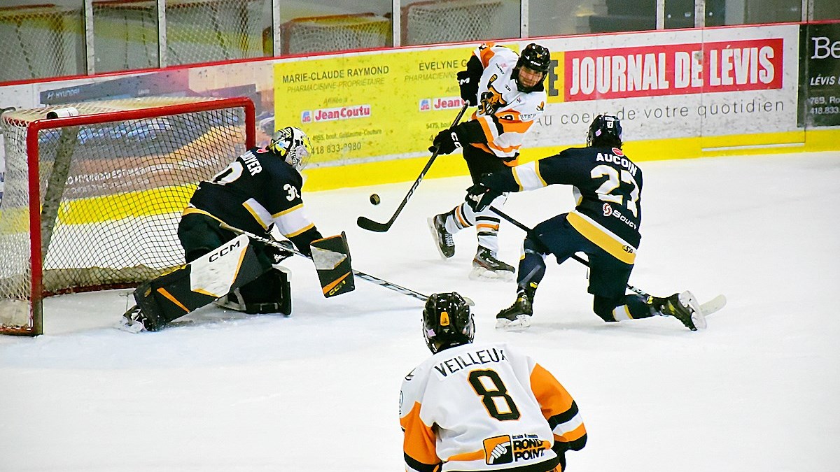 Les Chevaliers de Lévis M18AAA