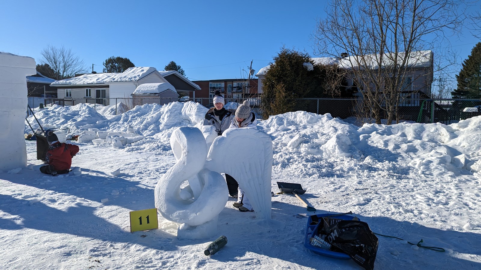 Retour en images sur le concours de sculpture sur neige