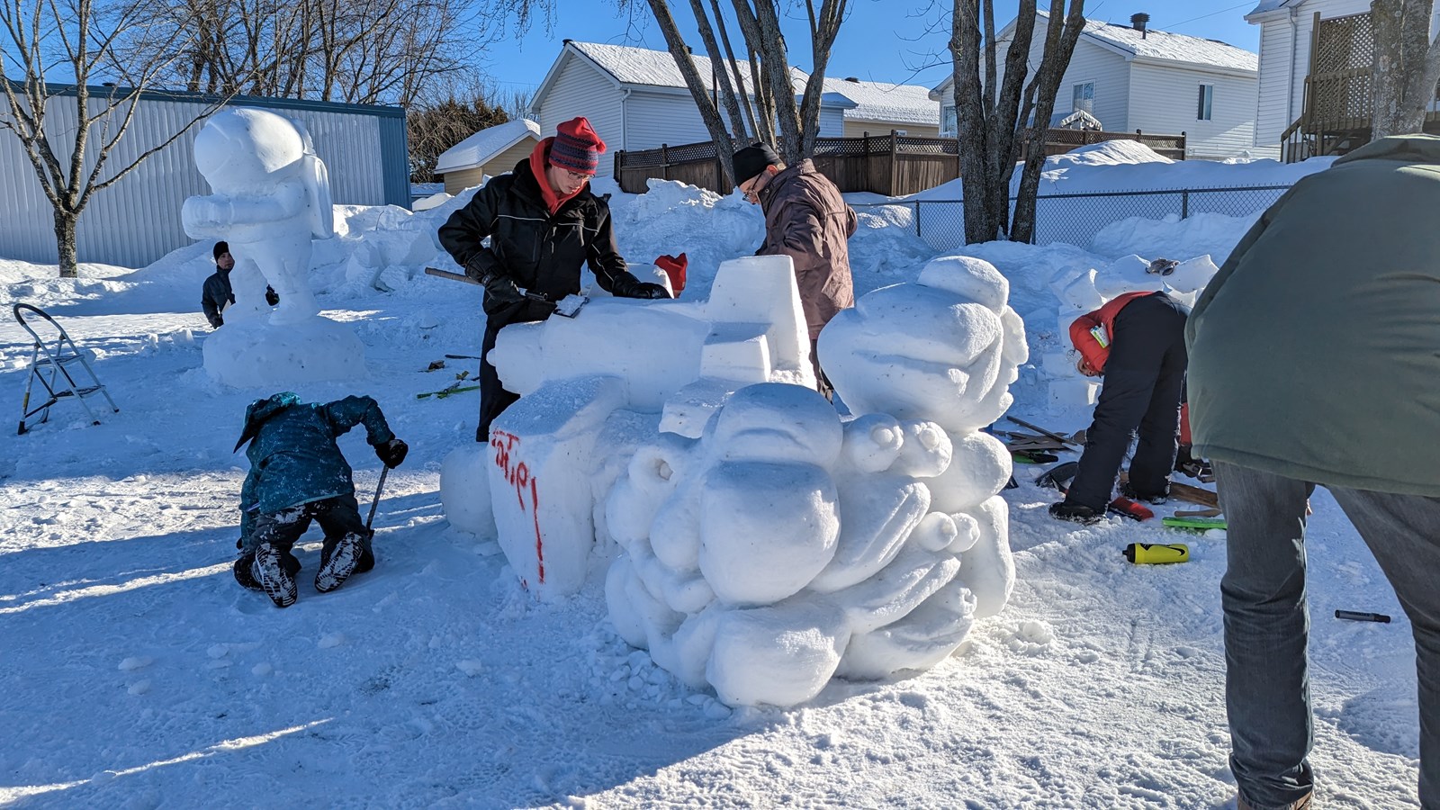 Retour en images sur le concours de sculpture sur neige