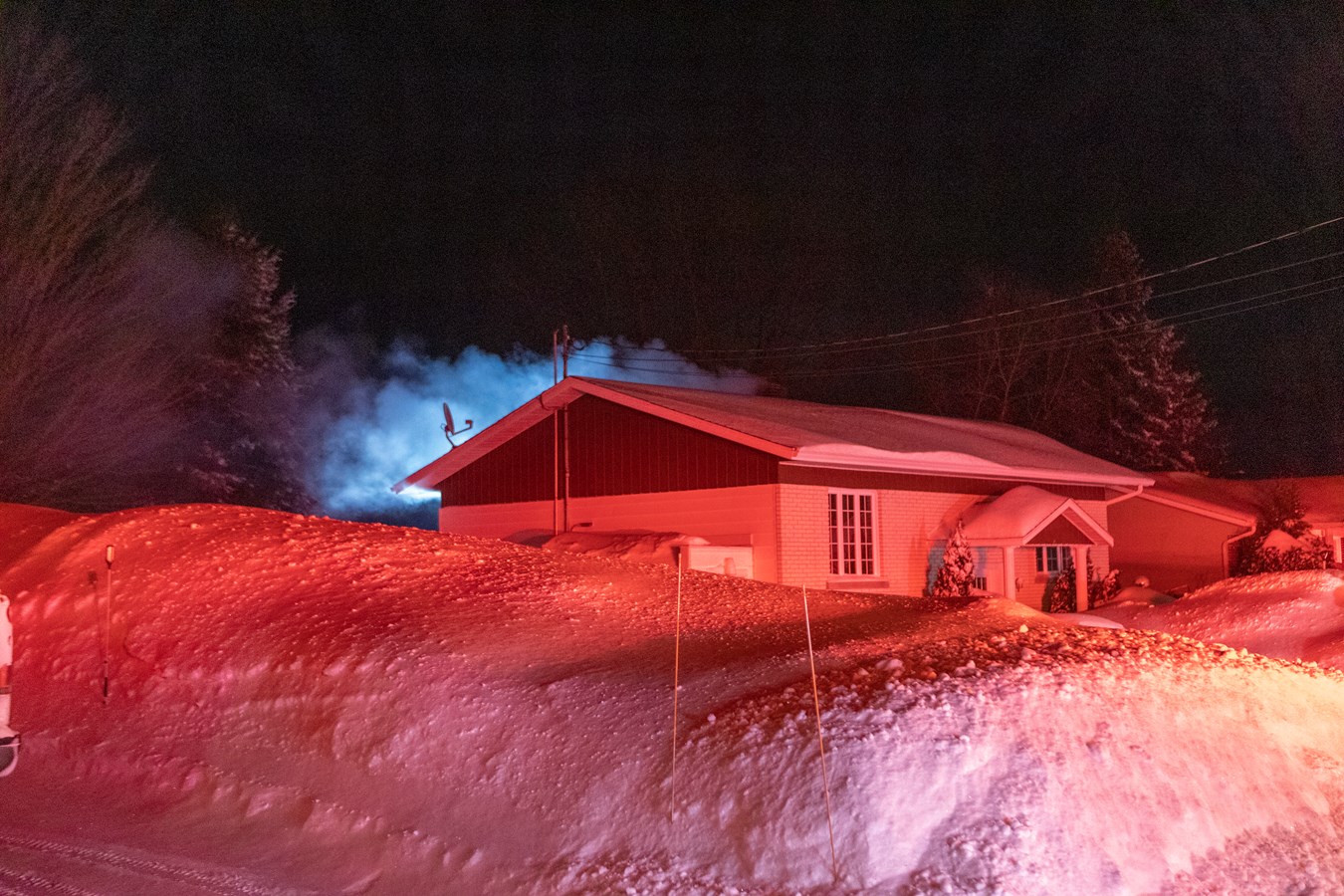 Un feu de cuisinière réveille une famille au milieu de la nuit