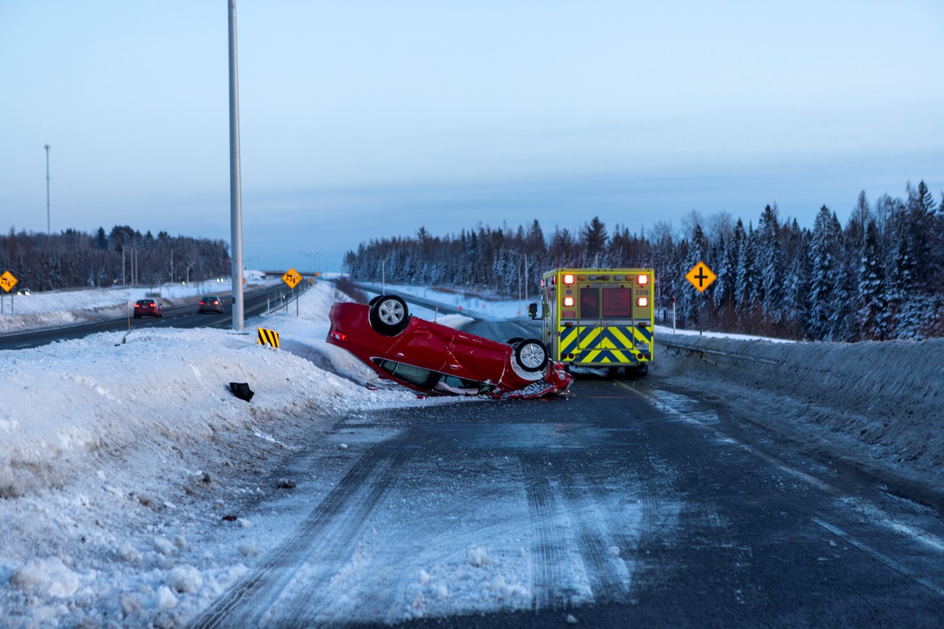 Sortie de route sur l'Autoroute 73 Sud
