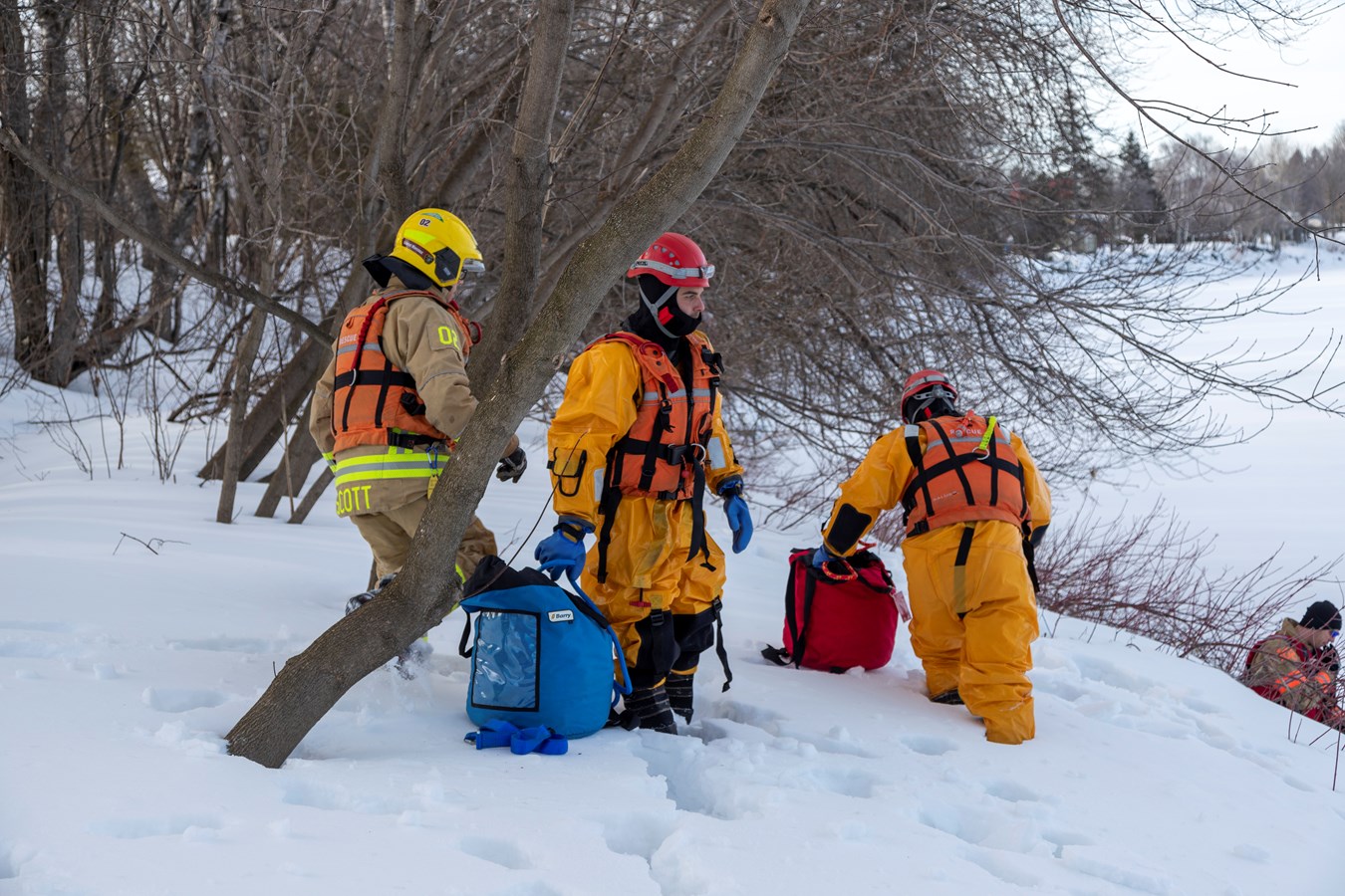 Les pompiers de Scott sur la glace!