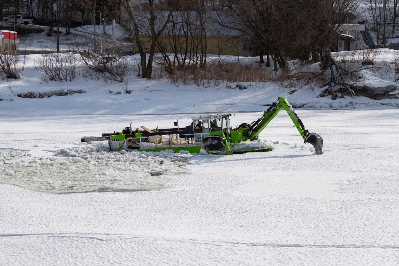 Beauceville: la pelle amphibie a parcouru 8,2 km